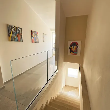 בית הארחה Art Boutique לה קסטלה